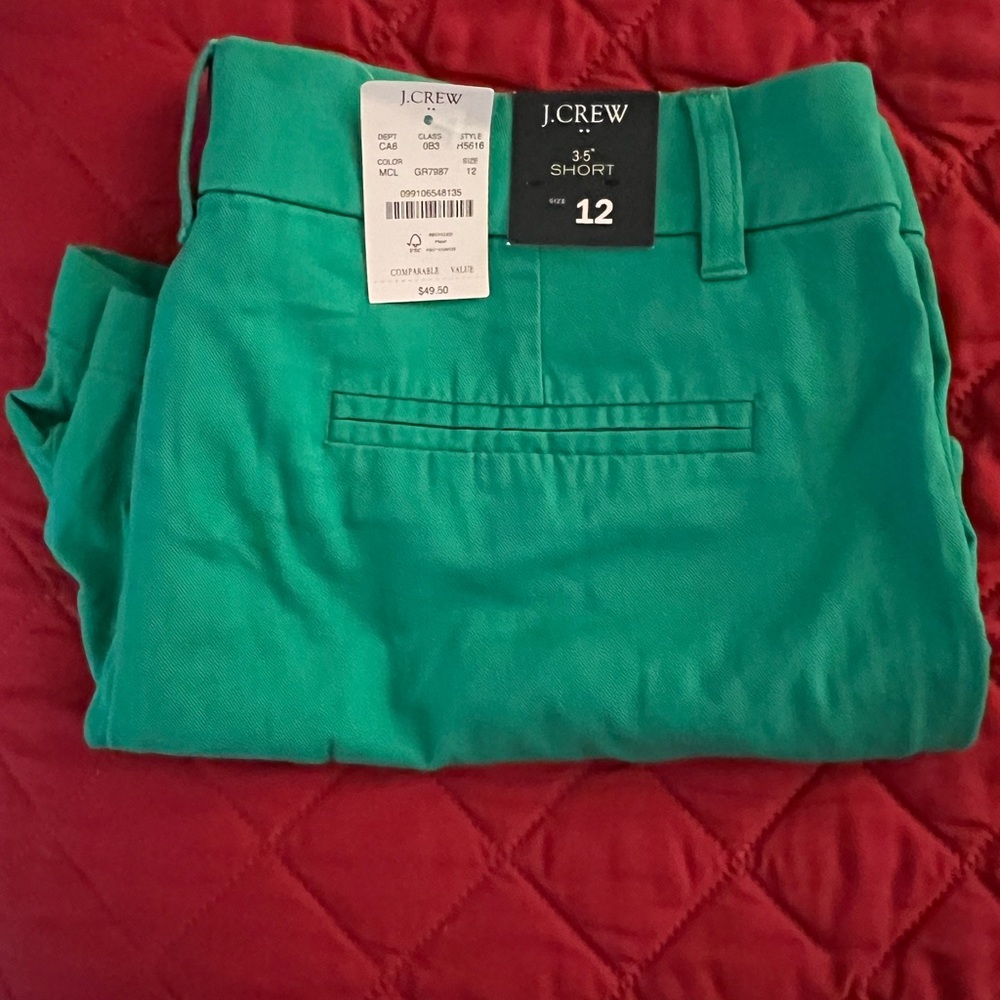 J. Crew Green (Kelly) Shorts Size 12 Woman. NWT.